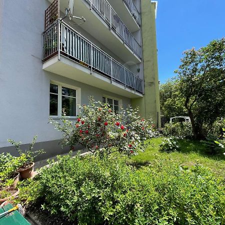 Old Town Nest Apartment Krakow Ngoại thất bức ảnh