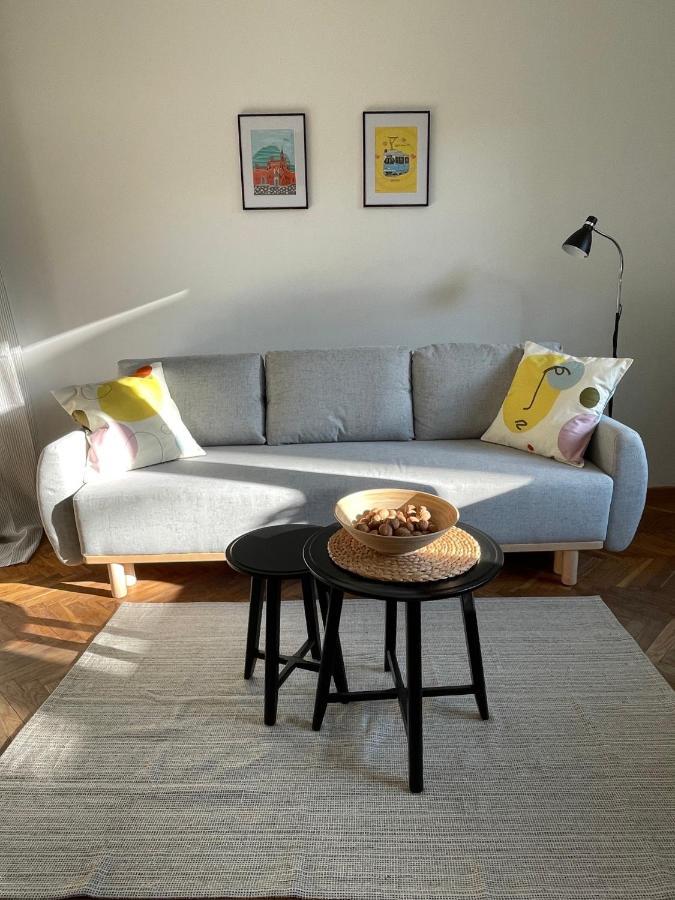 Old Town Nest Apartment Krakow Ngoại thất bức ảnh